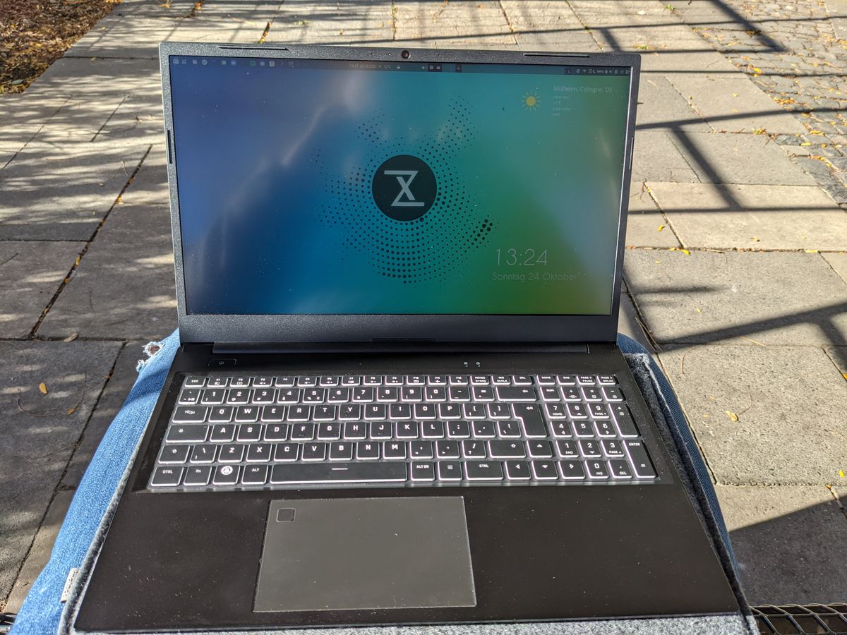Tuxedo Aura 15 Review - A Good Linux Laptop