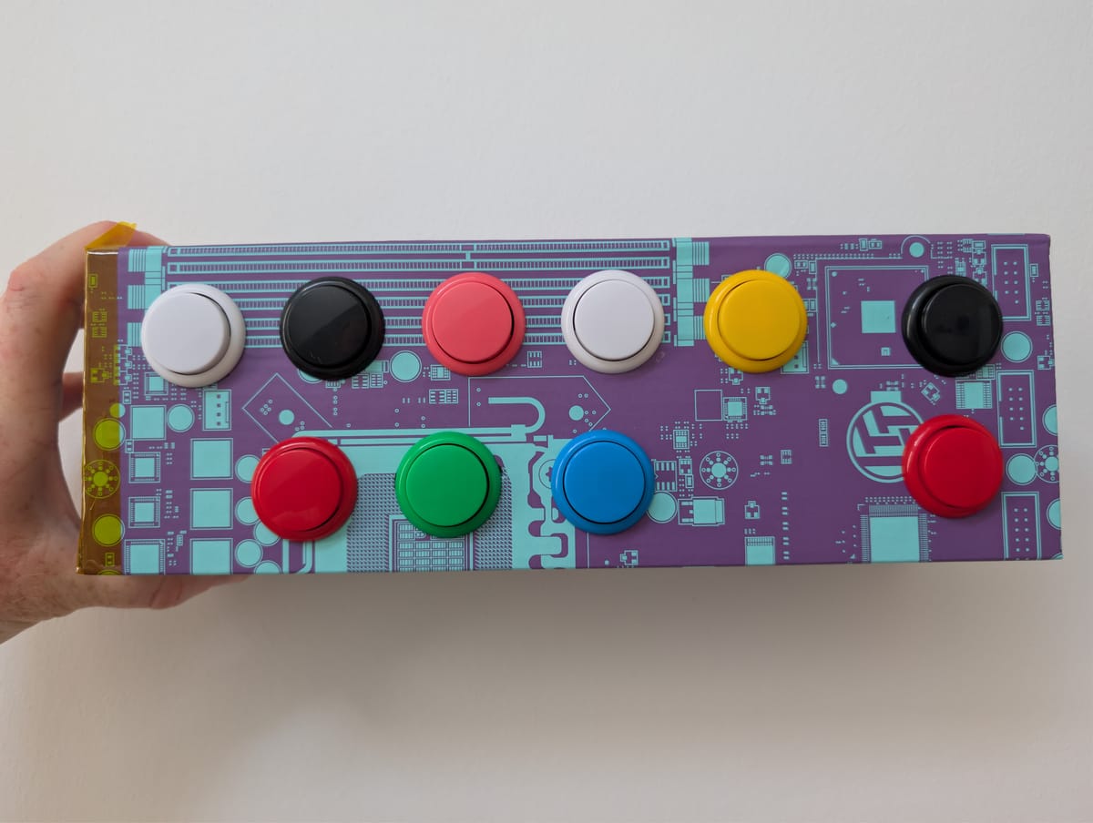 DIY Radio with arcarde-style buttons